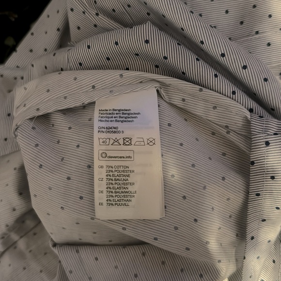 H&M button up blouse - Picture 6 of 6